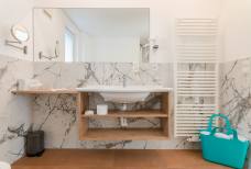 Parkhotel zur Linde - Bagno appartamento 106